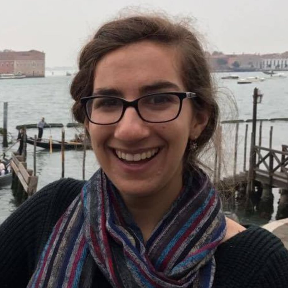 Meet your Posher, Elana
